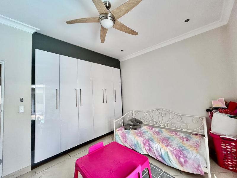 3 Bedroom Property for Sale in Caribbean Beach Club North West